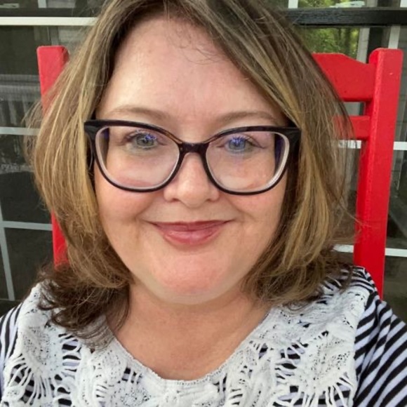 Meet your Posher, Dawn - Picture 1 of 1